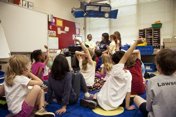 Pourquoi apprendre les langues étrangères à l'école bilingue Galilée à Paris ?